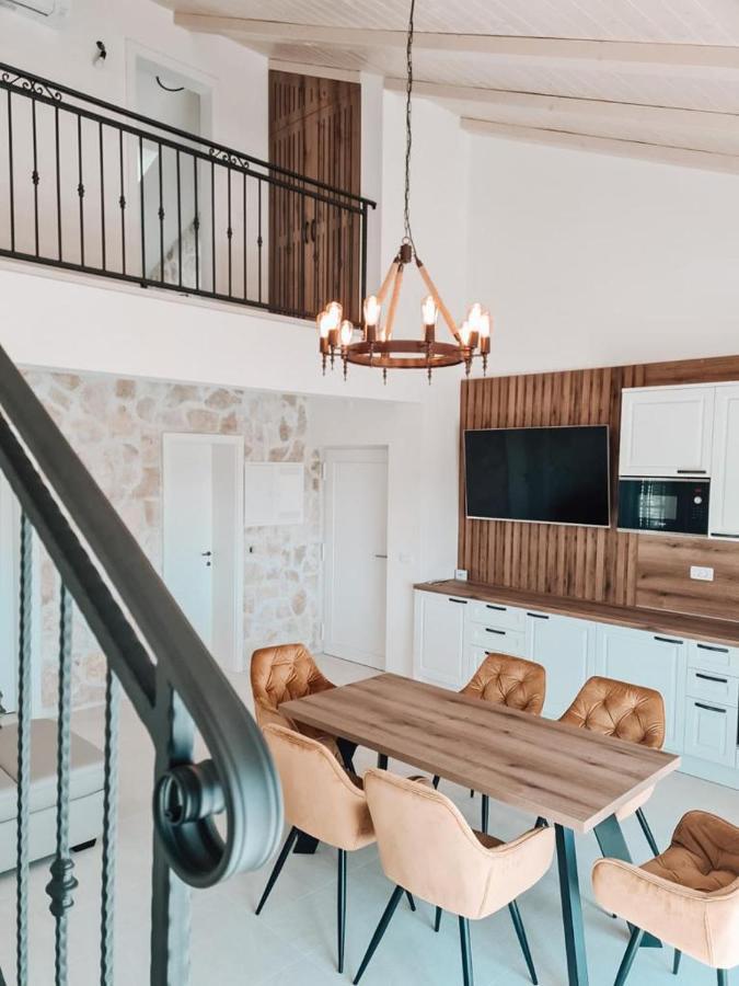 Appartement Stone House Jezera Extérieur photo