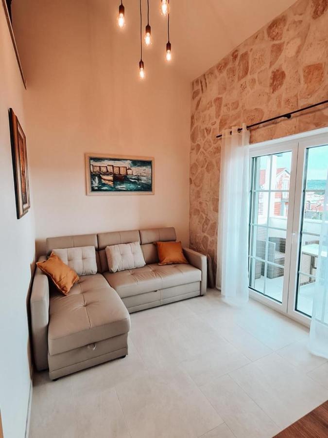 Appartement Stone House Jezera Extérieur photo